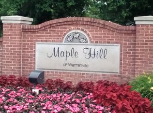 30W022 Mayfair Ct, Warrenville, IL 60555