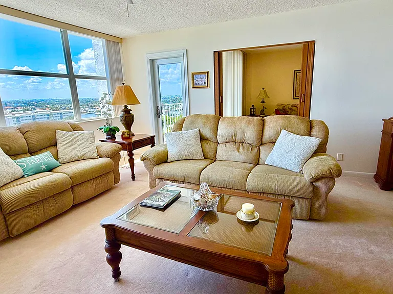 800 SE 20th Ave #1106 — Photo 8