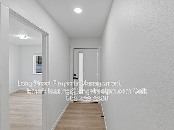 4th image of 822 S 19th St