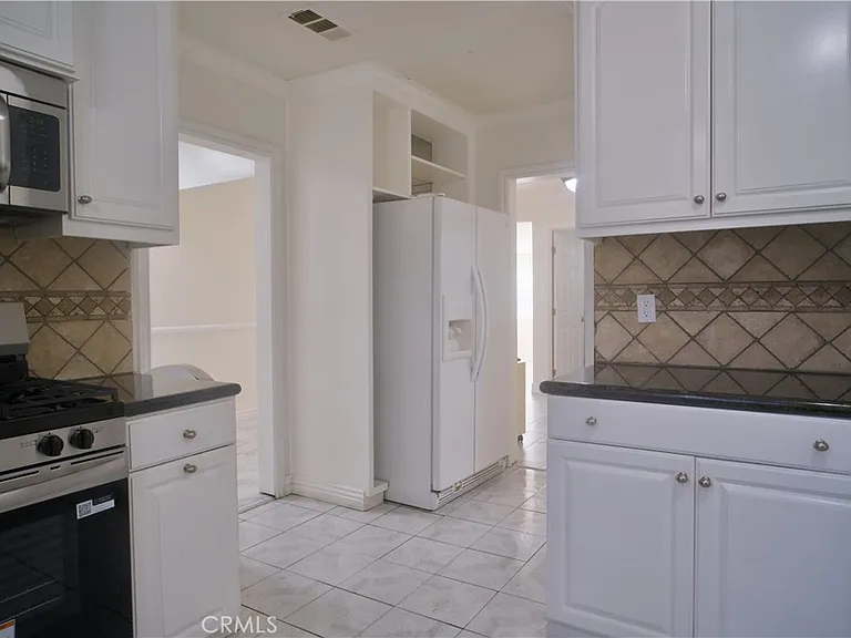 8163 Willis Ave — Photo 6