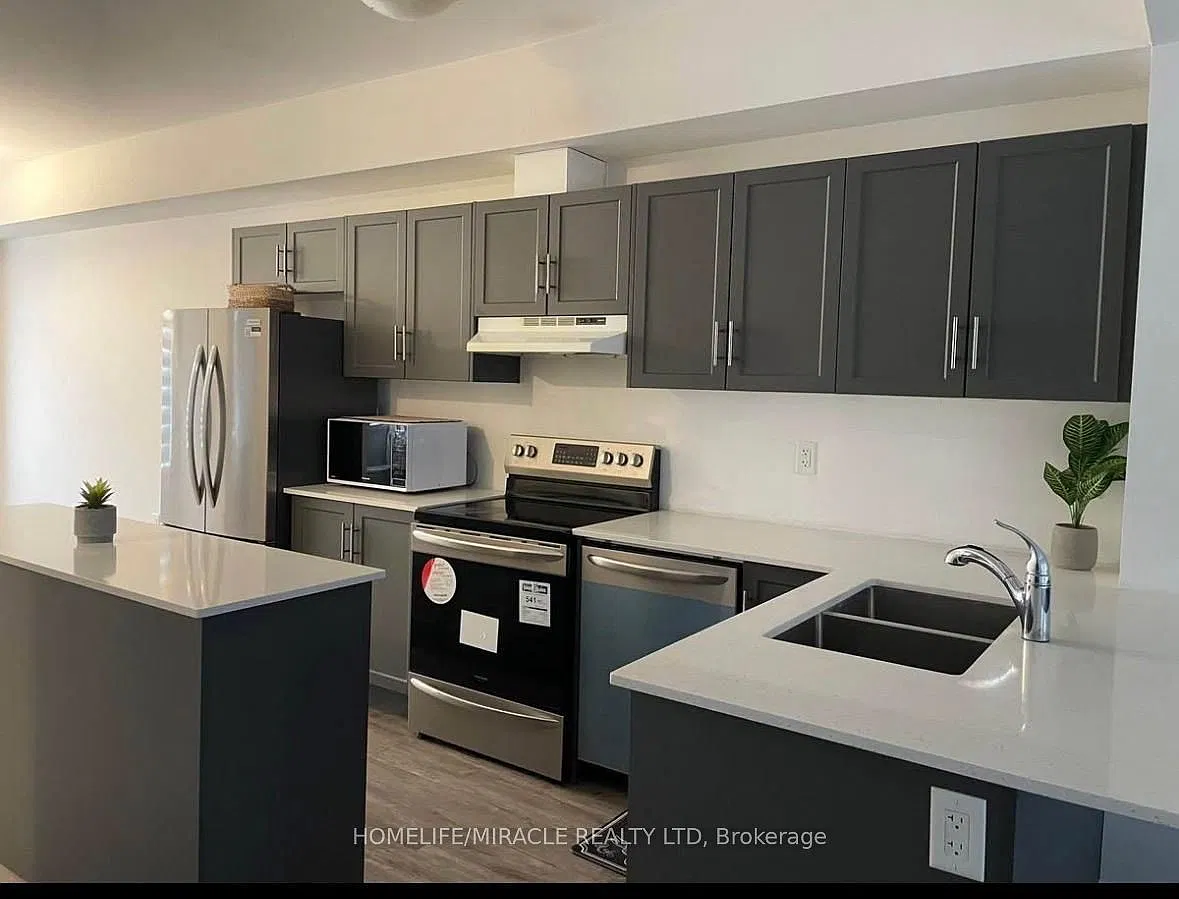 4 bed, $2,650 — Photo 4