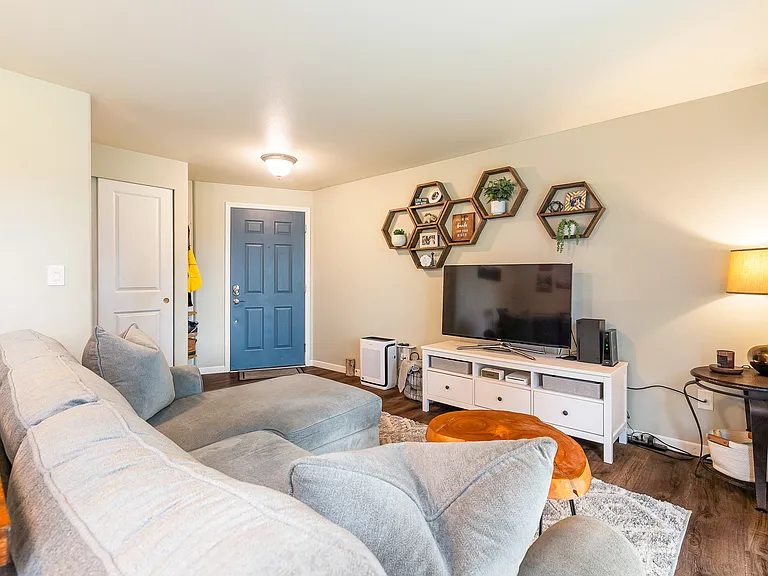 4228 Wintergreen Ln #122 — Photo 7