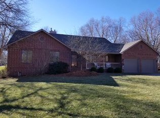 11 Park View Rd, Hesston, KS 67062