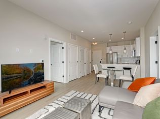 101 E 24th St #220, Bayonne, NJ 07002