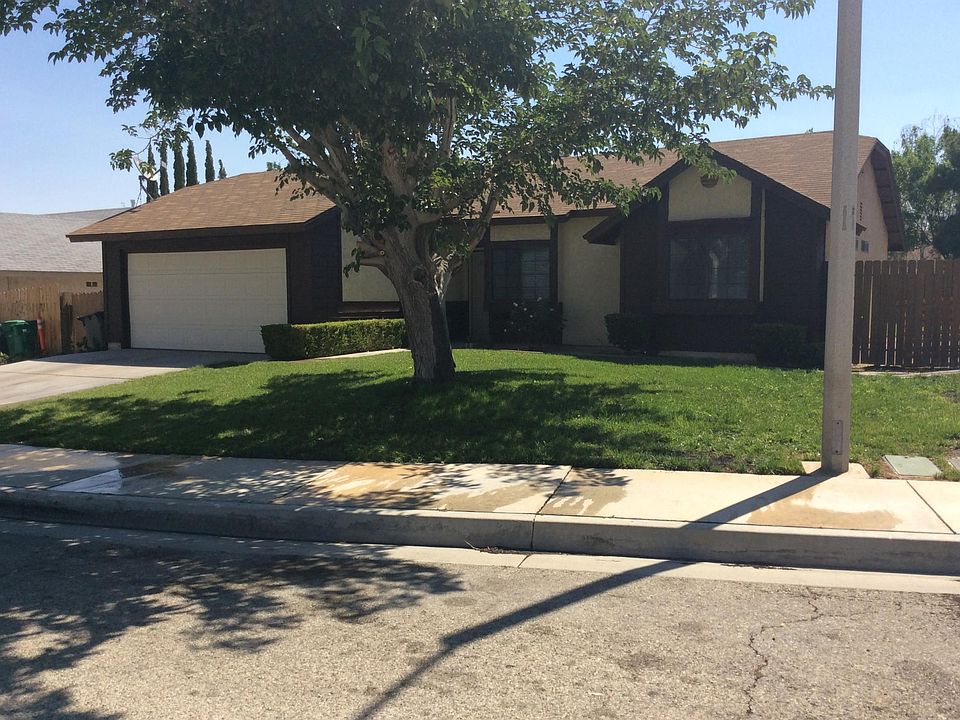 1st image of 43040 Victorville Pl