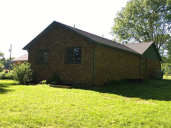 4th image of 3880 W Concannon Ave