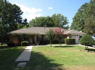 8 Lazy Spgs, Trinity, TX 75862