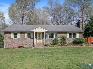 2831 Delfin Rd, Midlothian, VA 23112