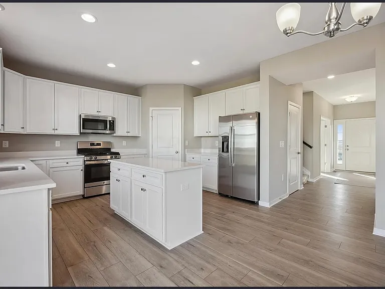 7220 Ribault Dr NW — Photo 3