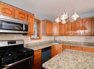 6709 Madison St, Guttenberg, NJ 07093