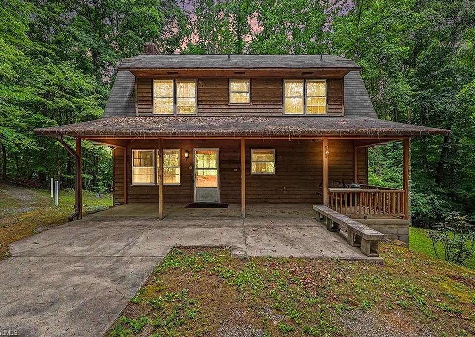 1st image of 381 E Homestead Dr