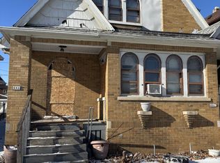 4465 N 27th St #4467, Milwaukee, WI 53209