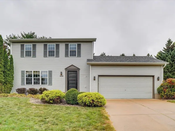 5126 Butterfield Dr, Madison, WI 53704