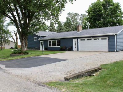 216 College Dr, Melbourne, IA, 50162