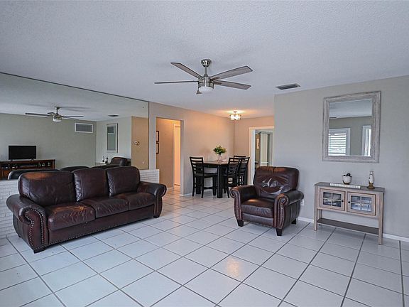 2nd image of 2741 W Golf Boulevard