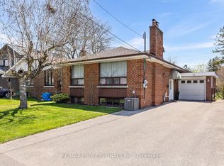 73 Coney Rd, Toronto, ON M8Z 2K7