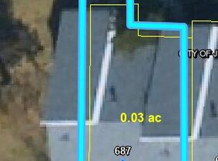 687 Hiddenwood Ct, Jefferson City, MO 65109