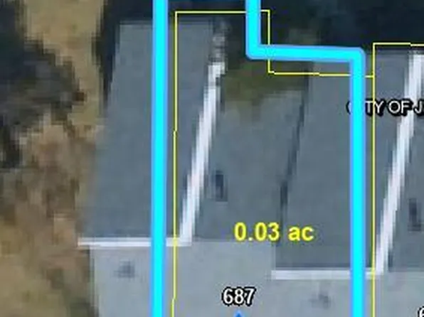 687 Hiddenwood Ct, Jefferson City, MO 65109