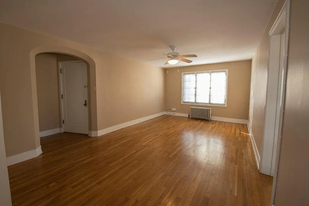 1 bed, 850 sqft, $1,695 — Photo 2