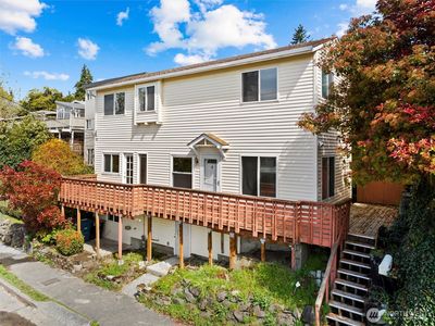2632 14th Avenue W, Seattle, WA, 98119