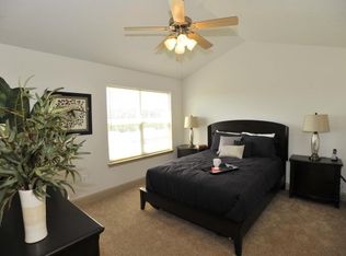 7767 Clearfield St, Harrisburg, PA 17111