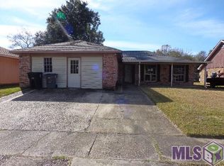 13934 Chalmette Ave, Baton Rouge, LA 70810