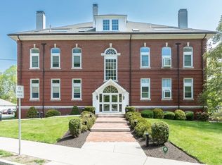 66 Haskell St APT 1E, Beverly, MA 01915