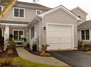 21 Club Ct, Pleasantville, NY 10570