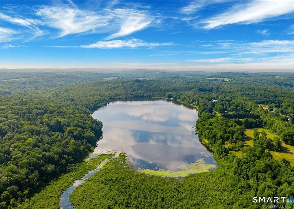 2nd image of 54 Town Hill Road