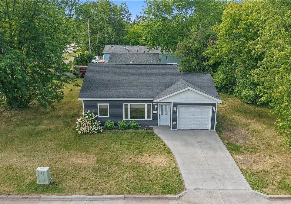 1st image of 5729 Oakes Ave