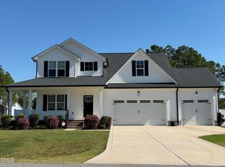 15 Copperhead Ln, Benson, NC 27504