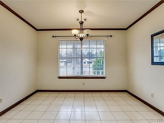 5th image of 3845 Stafford Pl