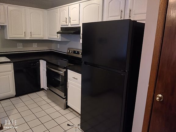 5th image of 5278 Somerset LANE S S