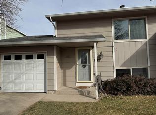 1822 Bluegrass Cir, Cheyenne, WY 82009