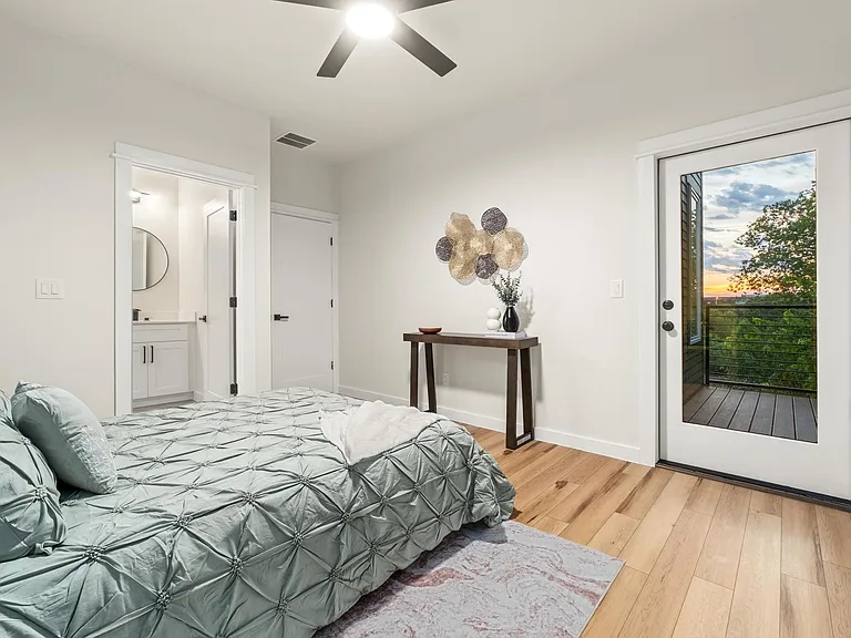 2309 Montopolis Dr #1 — Photo 11