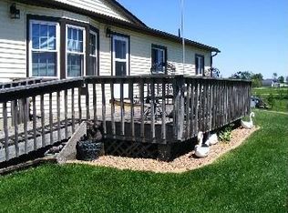 610 N 35th Ave W, Newton, IA 50208