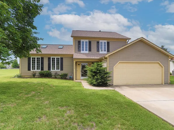 4400 Capstan Dr, Hoffman Estates, IL 60192