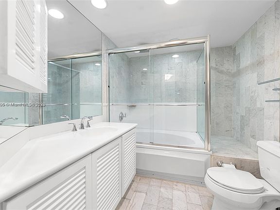 5th image of 7782 SW 102nd Ln Unit 7782