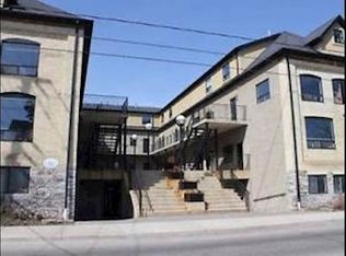 12 Bridgeport Rd E ROOM C-15, Waterloo, ON N2J2J3