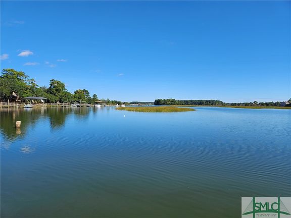 3rd image of 41 Arline Drive