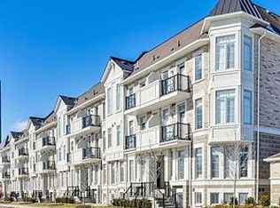 81 Armdale Rd #35, Mississauga, ON L4Z 0C3