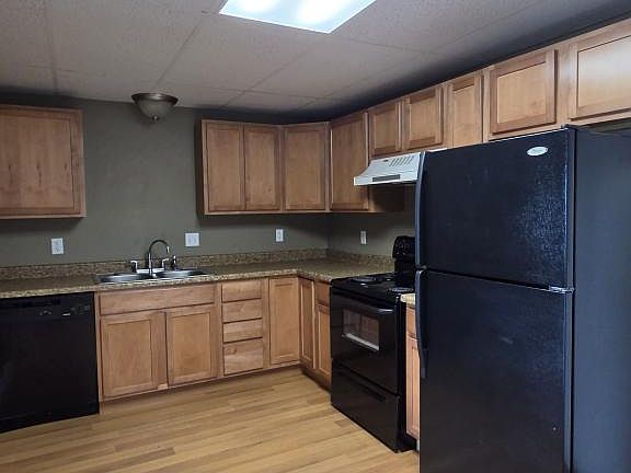 2nd image of 1616 Cannon St #19