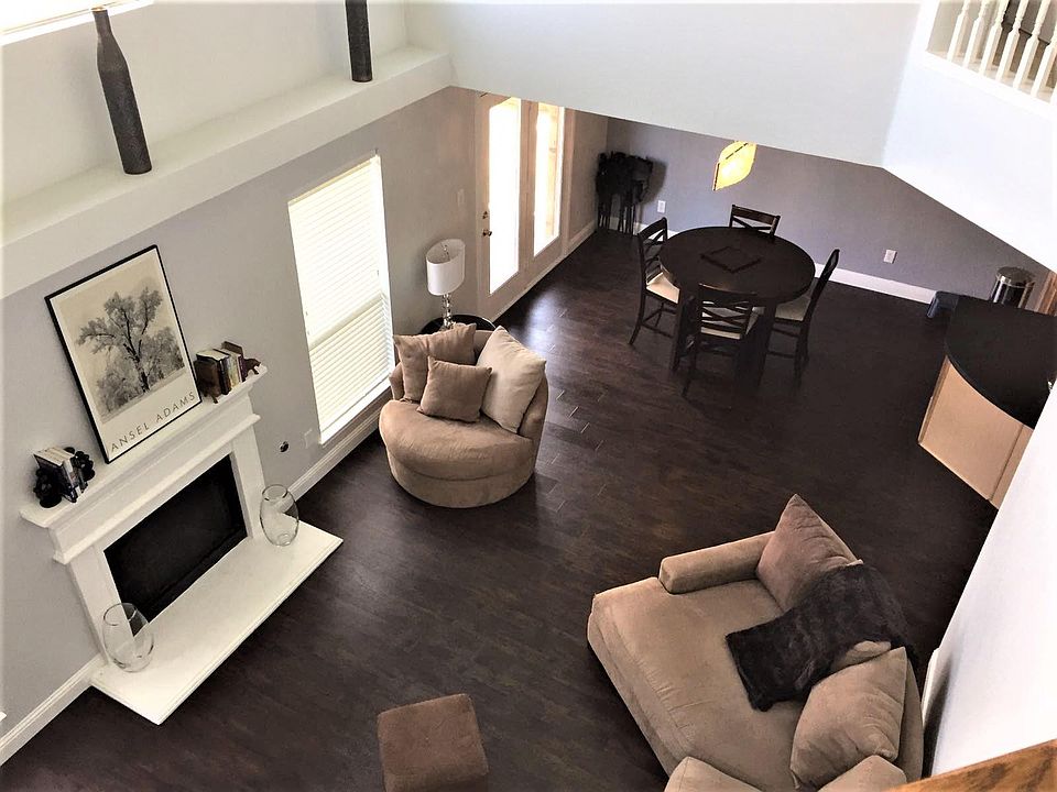 1st image of 477 Willowlake Dr