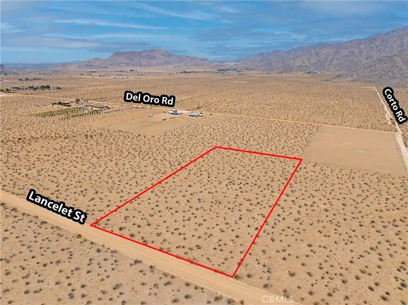 26425 Lancelet St #18, Apple Valley, CA 92308