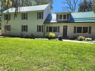 568 Schoellkopf Rd, Cowlesville, NY 14037