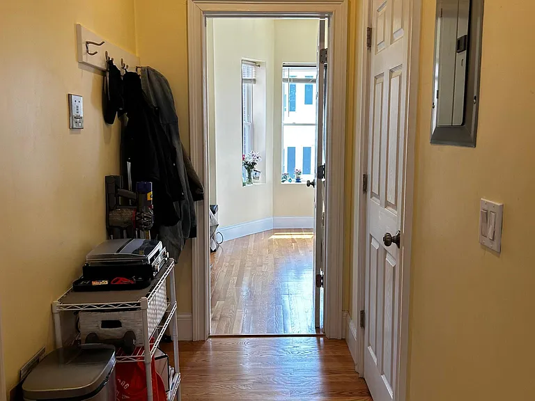 348 E 8th St #2 — Photo 12