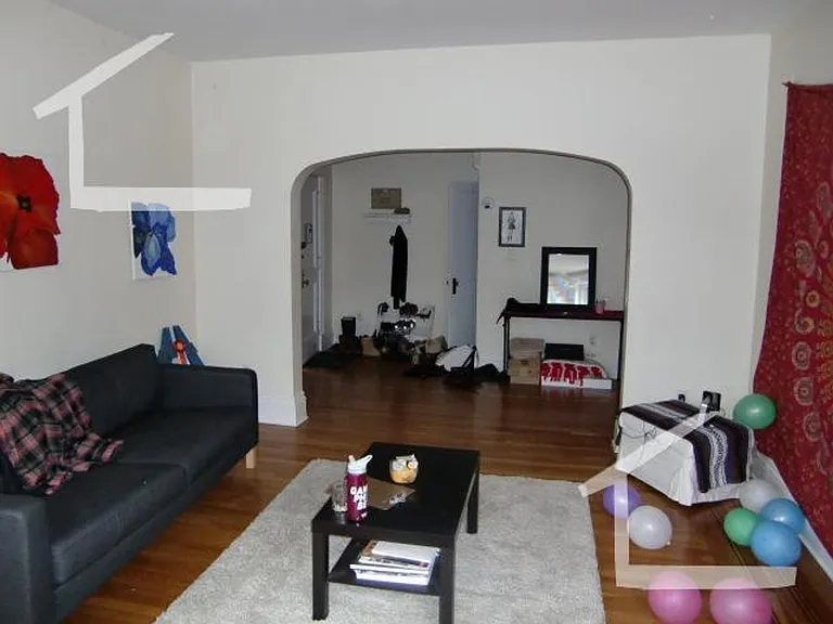 26 Euston St #5 — Photo 1