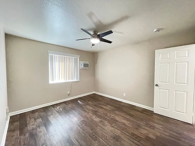 1711 N Street, Sacramento — Photo 15