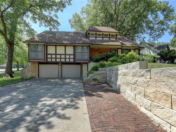 4301 NW 60th Ct, Kansas City, MO 64151