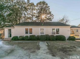 1105 W Broad St, Dunn, NC 28334